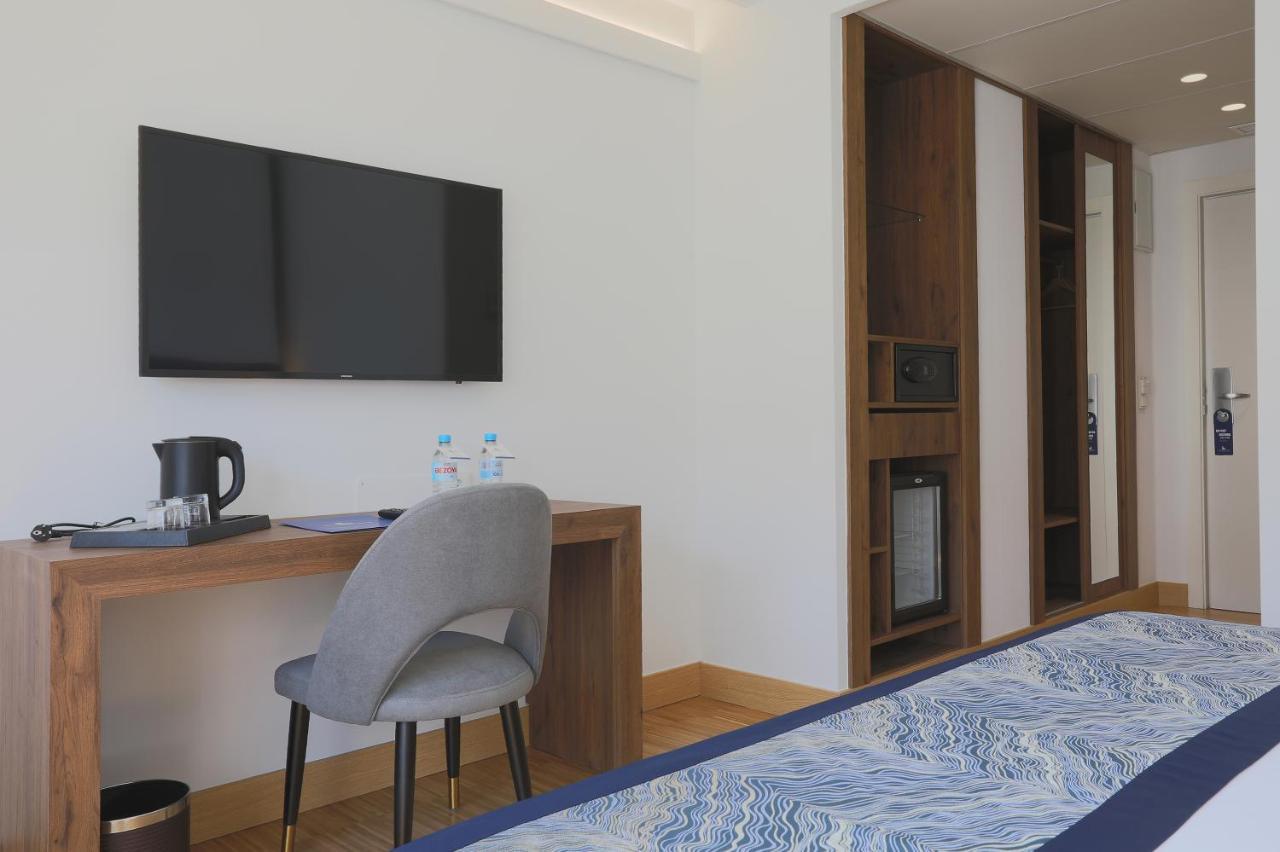 Hotel Villa Odon Вільявісіоса-де-Одон Екстер'єр фото